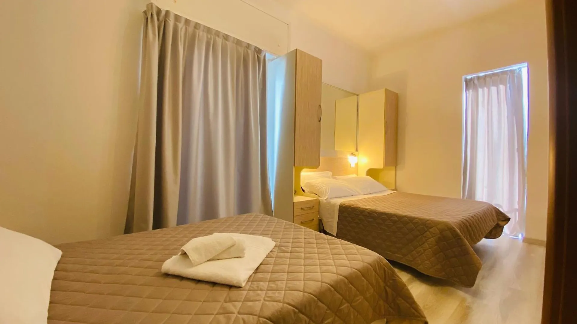Hotel Butterfly Rimini 3*,