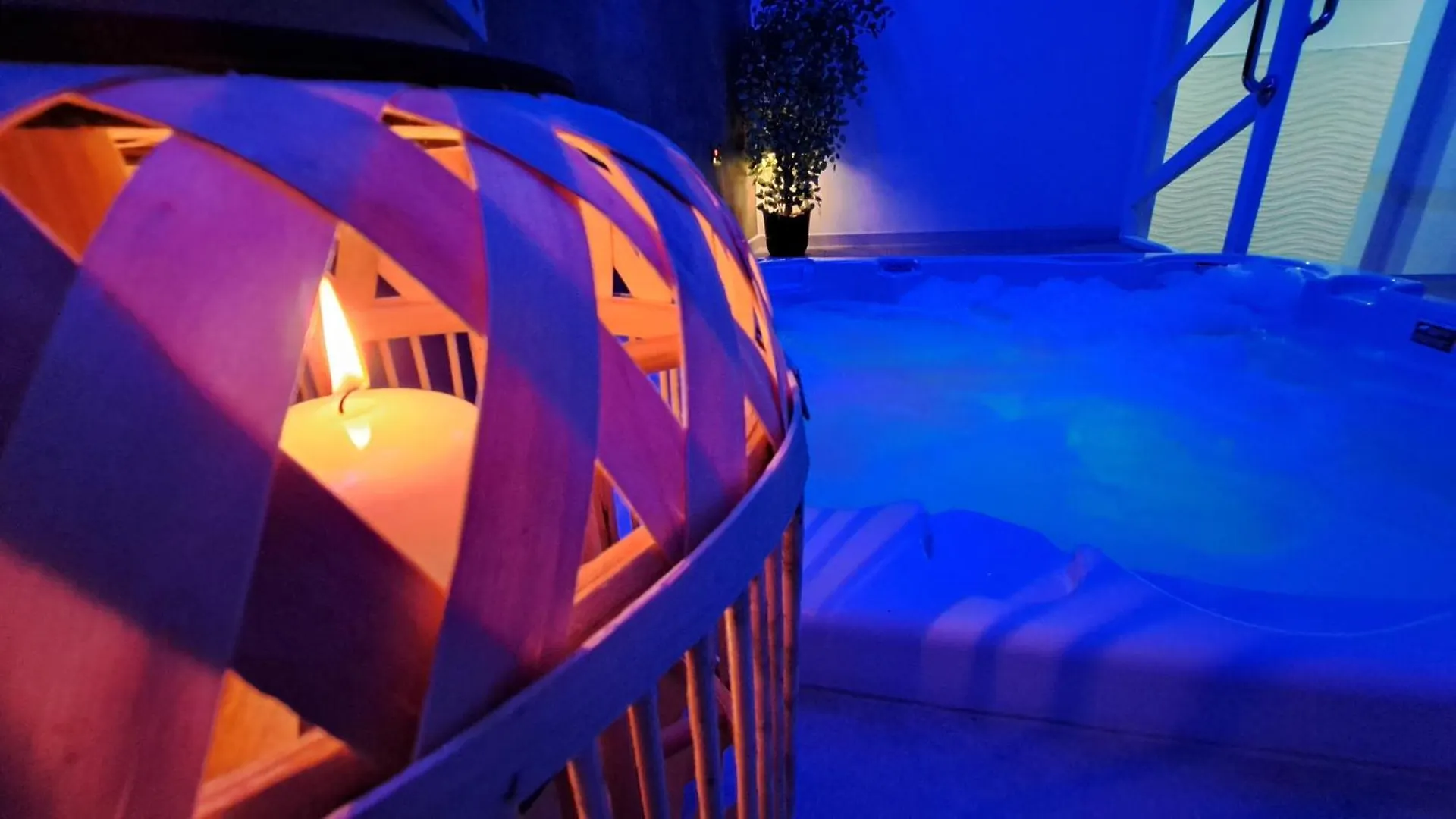 Hotel Butterfly Wellness & Spa Rimini 3*,  Italy