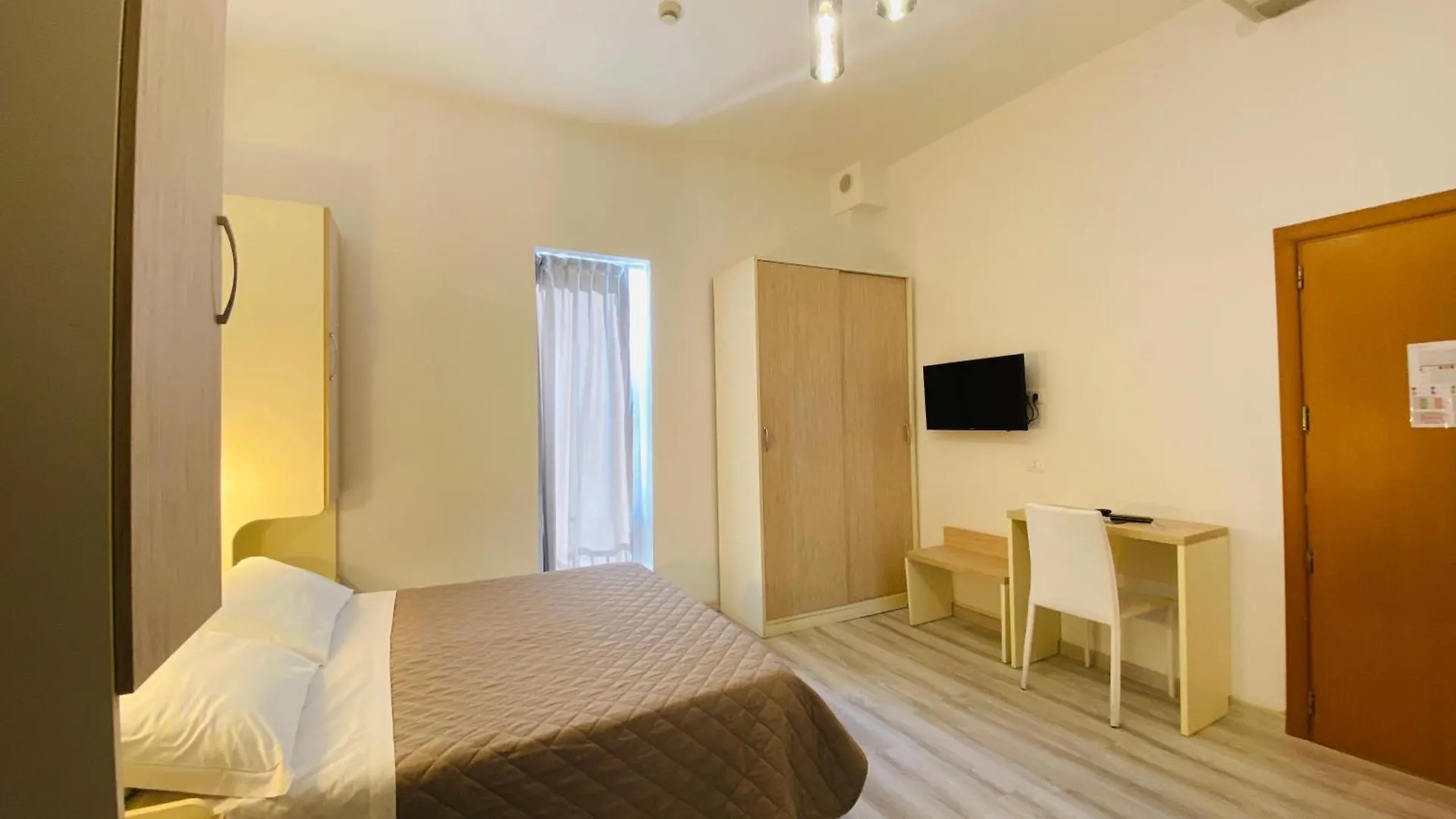 Hotel Butterfly Wellness & Spa Римини