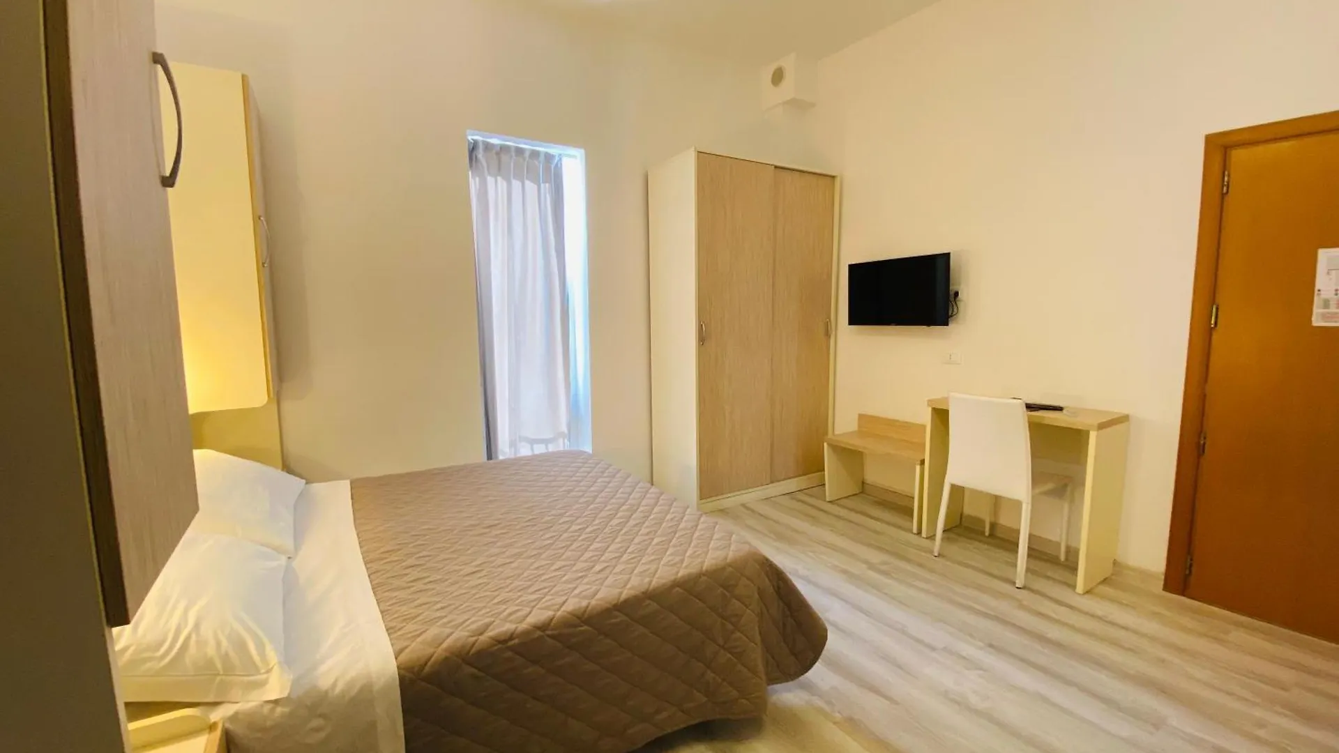 Hotel Butterfly Wellness & Spa Римини